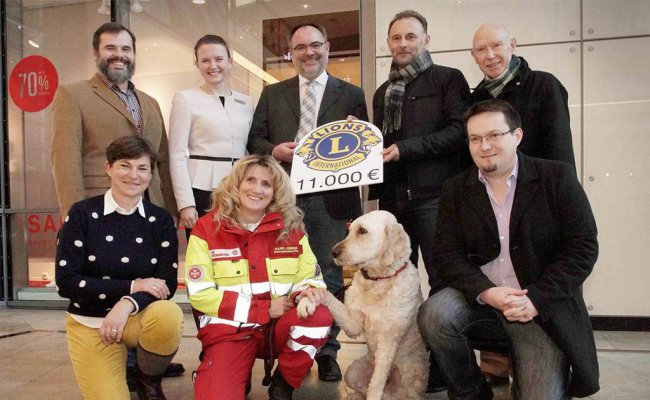 Der Lions Club spendet 11.000 Euro an Einrichtungen in der Allgäuer Region